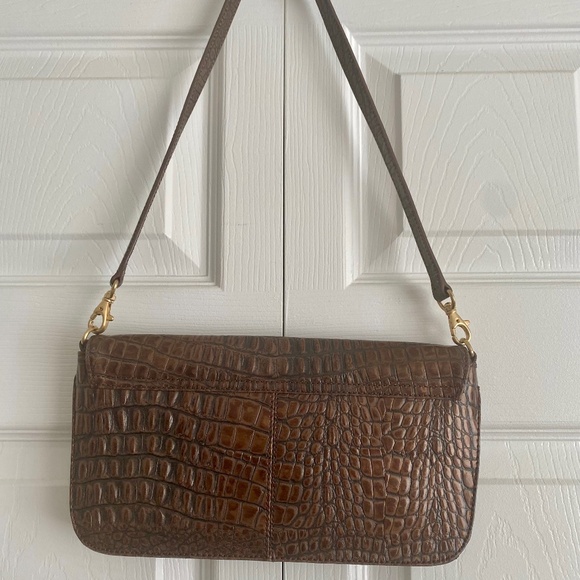 Preston & York Embossed Faux Crocodile Shoulder Bag - Picture 3 of 5